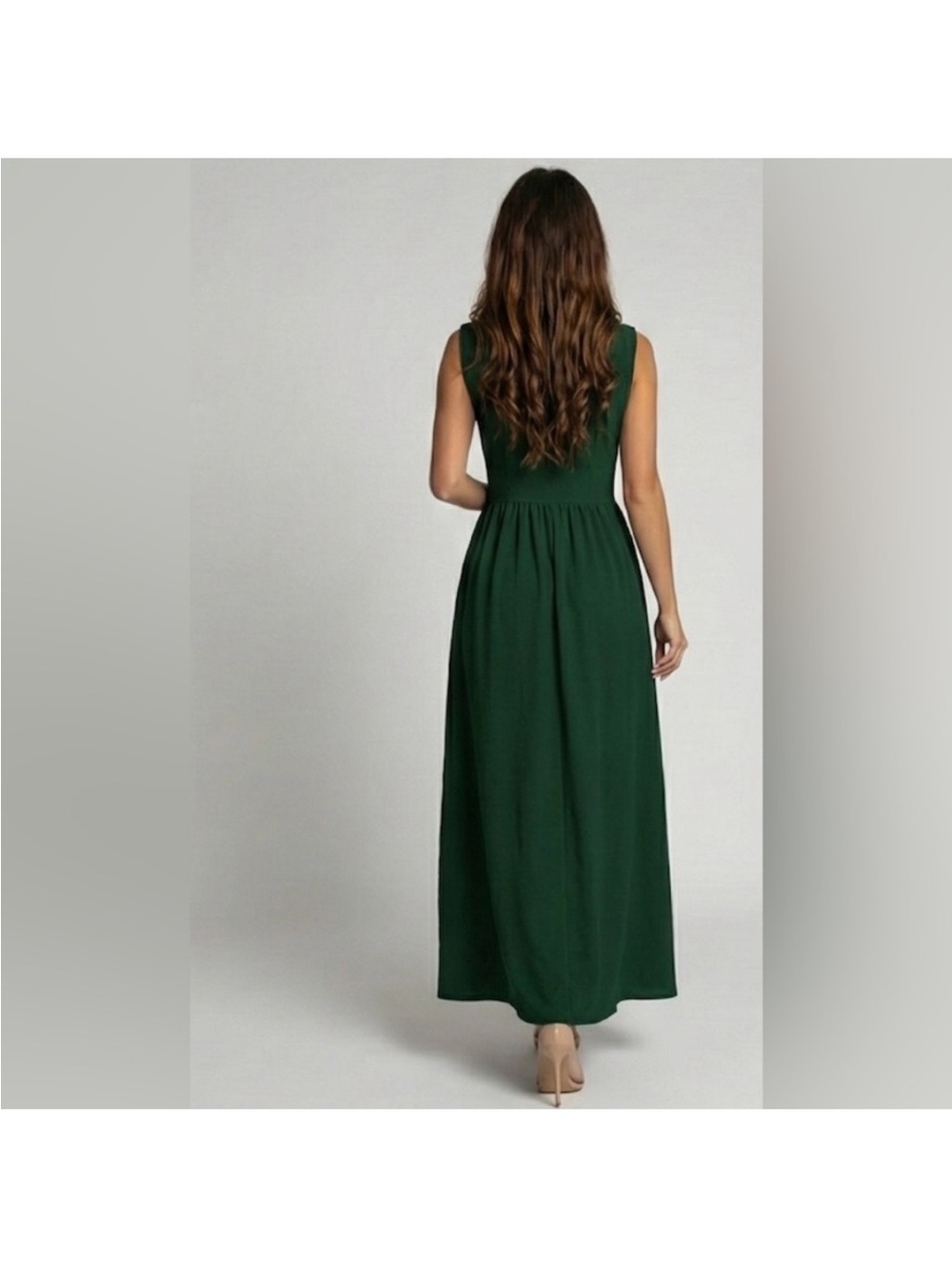 Gathered-Waist A-Line Maxi Dress With Pockets in Gorgeous Forest Green - Picture 4 of 6